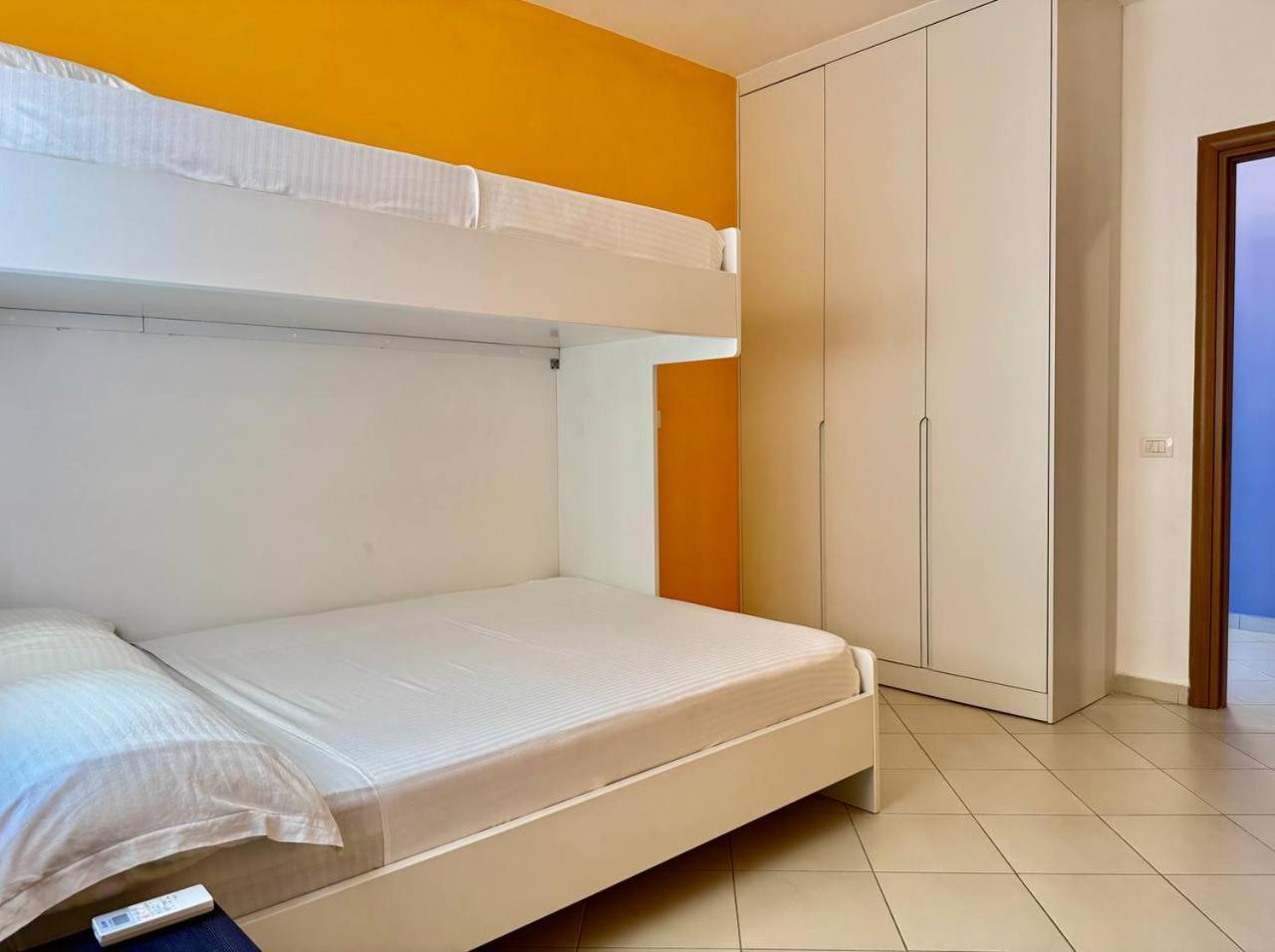 Colorful Sea View Apartment Sarandë Eksteriør billede