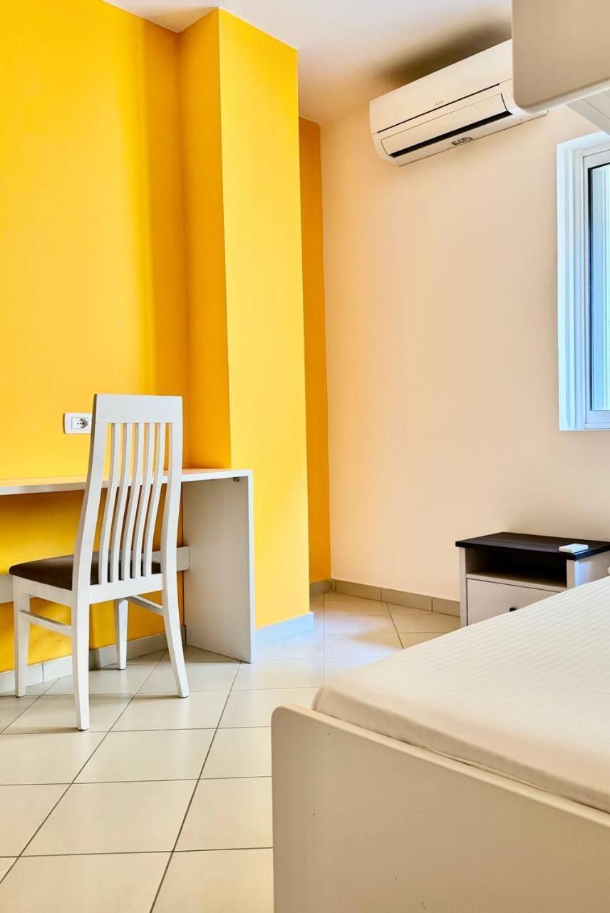 Colorful Sea View Apartment Sarandë Eksteriør billede